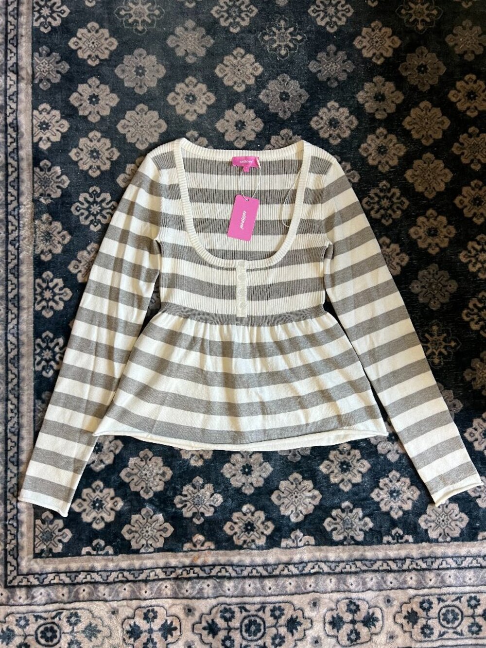 edikted babydoll henley y2k style size S